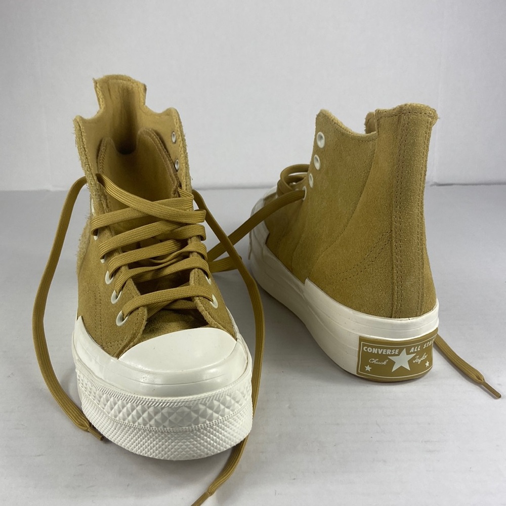 *NWT Converse Chuck 70 Plus High Top Suede Sneakers Dunescape Unisex Size 8